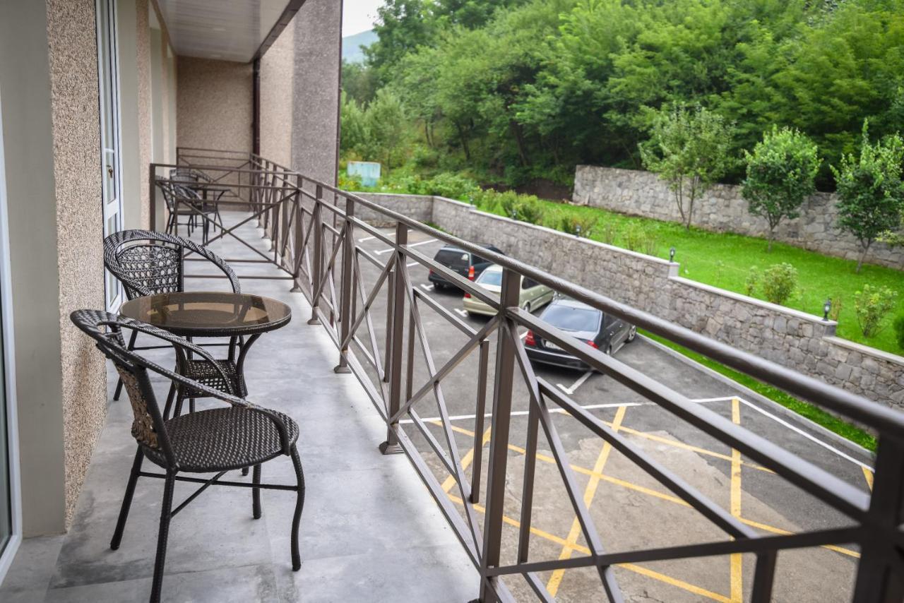 Laguna Hotel Vanadzor Exterior photo