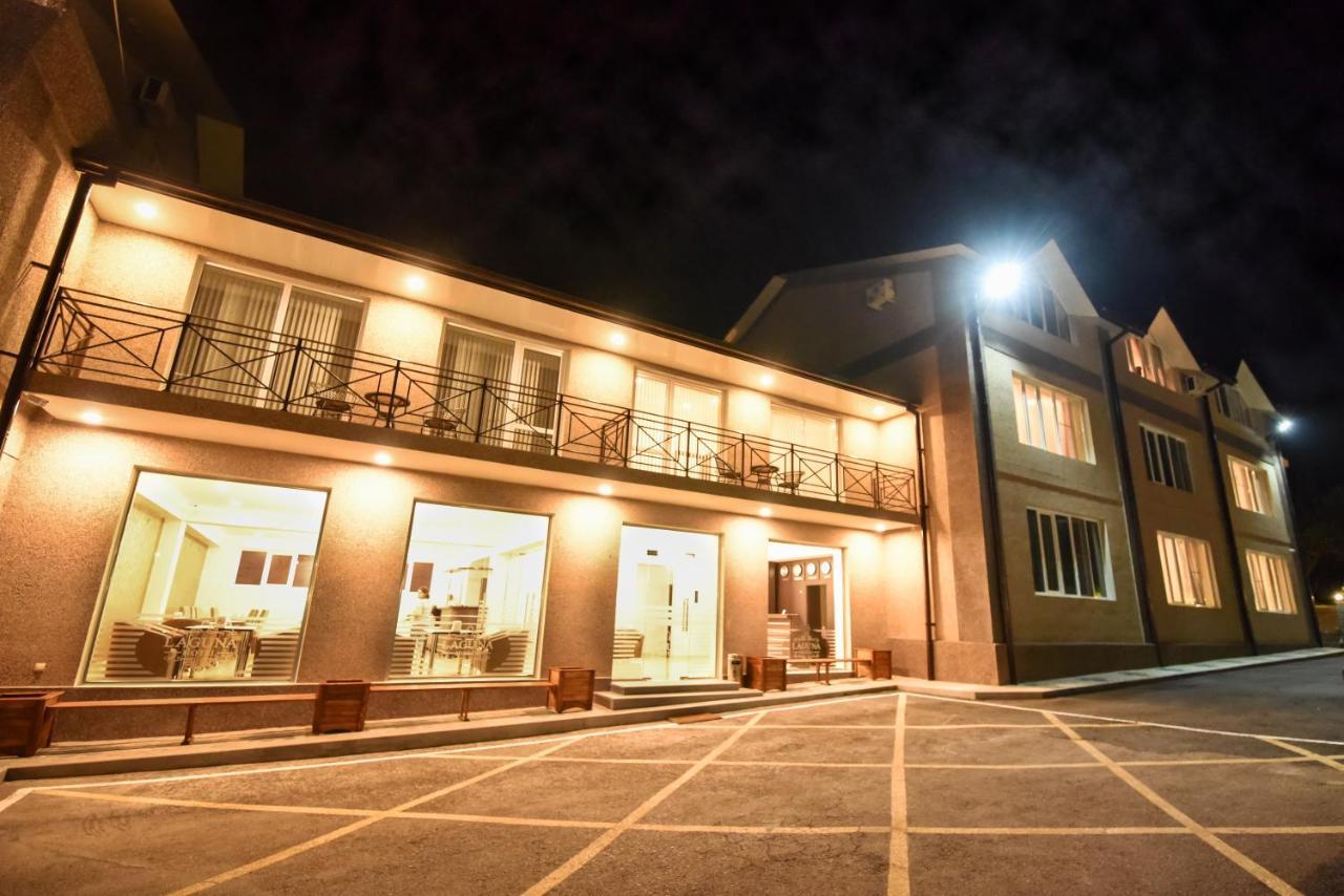 Laguna Hotel Vanadzor Exterior photo